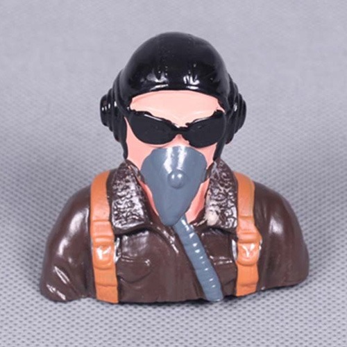 FMS PILOT 1.4M BF109/F6F/F4UV3 (Lx61mm,Wx30mm,Hx68.5mm)