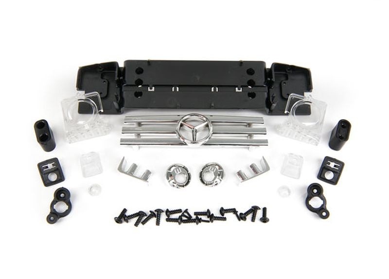 Accessori e plastiche per carrozzerie Mercedes 8811 e 8825