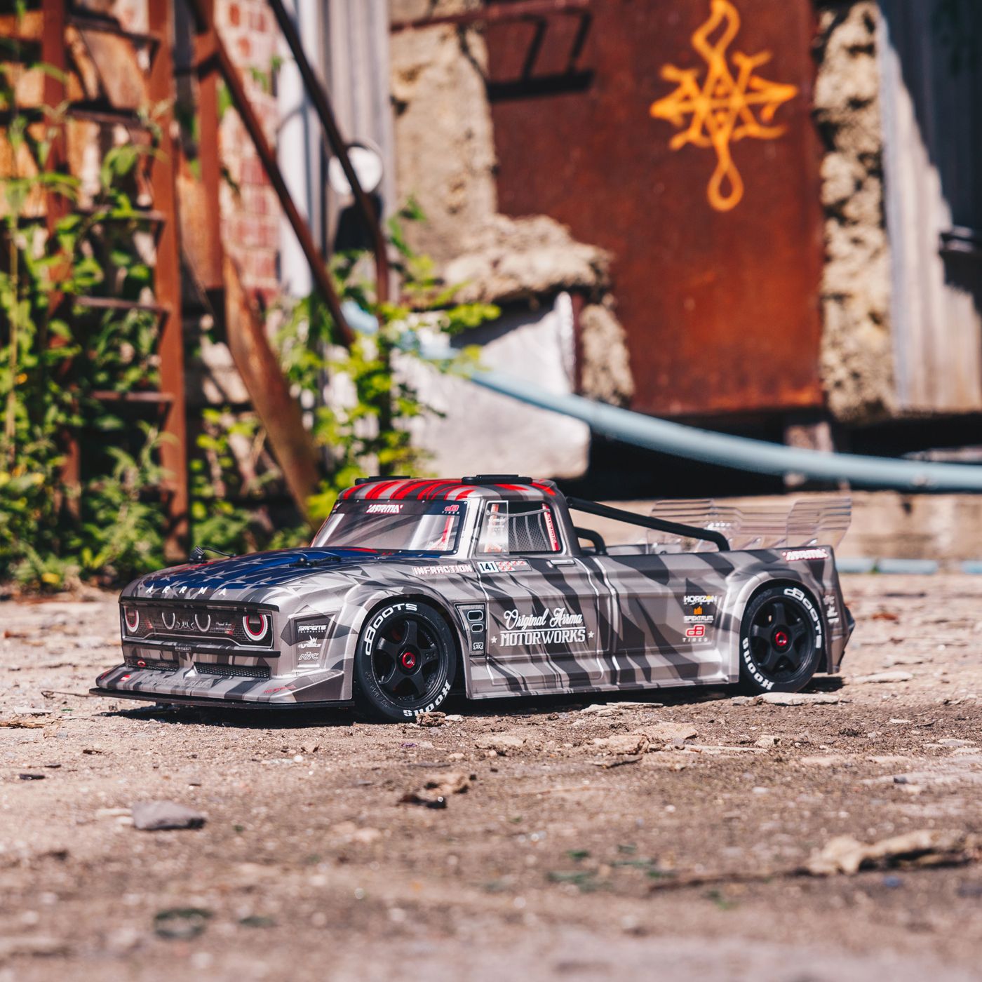 1/7 INFRACTION 6S BLX V2 All-Road Truck RTR Silver - immagine 19