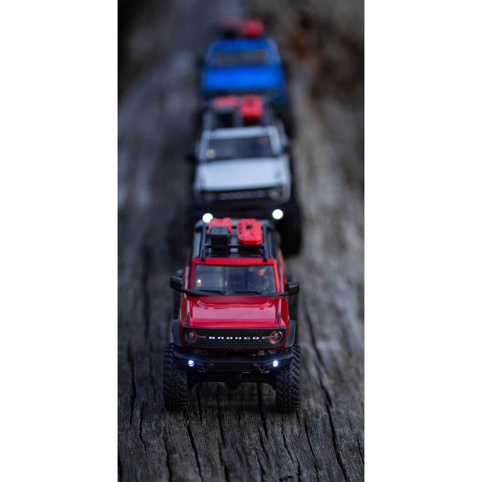 1/24 SCX24 2021 Ford Bronco 4WD Truck Brushed RTR Grey - immagine 11
