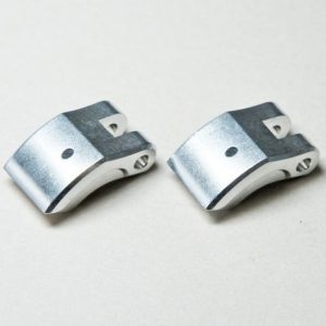 MUGE2718 Mugen Seiki Ceppi Alluminio Frizione (2) Mugen MBX8-R