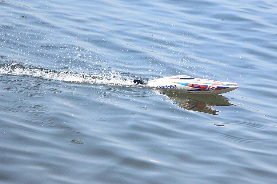JOYSWAY MAGIC CAT V6 2.4G RTR CATAMARAN RACING BOAT - immagine 17