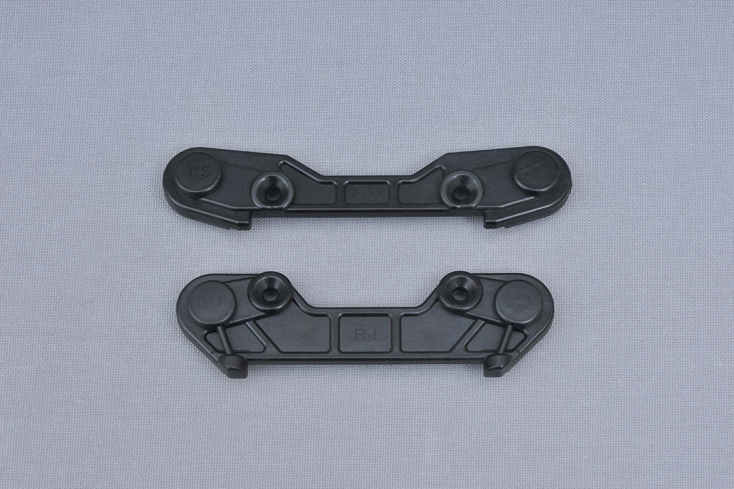 Rear Wishbone Holder Set 3T 3S