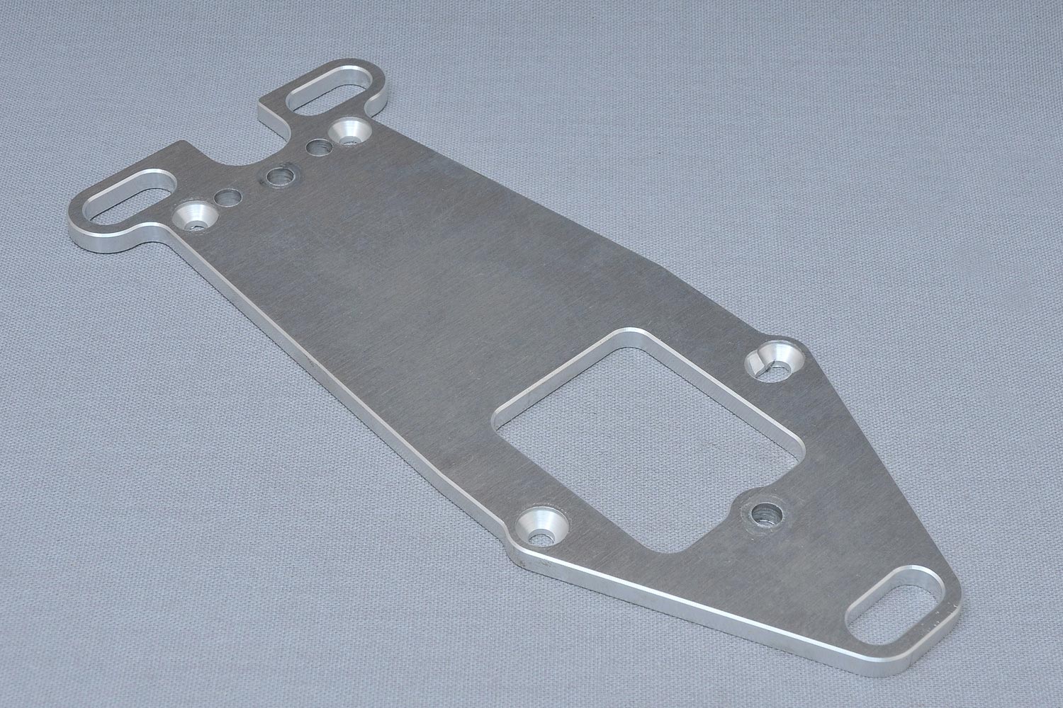 Engine Carrier Plate Copetition
